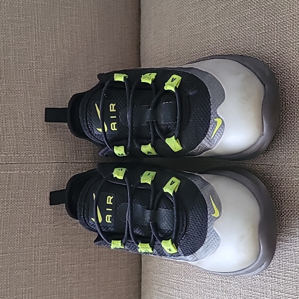 Nike Air MAX Sneakers Toddler Size 10